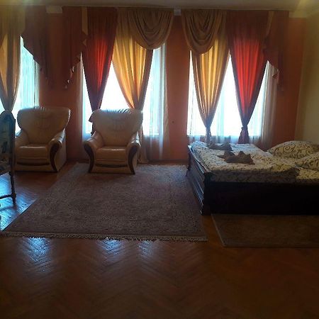 Hotel Alfa Irlyava Екстериор снимка