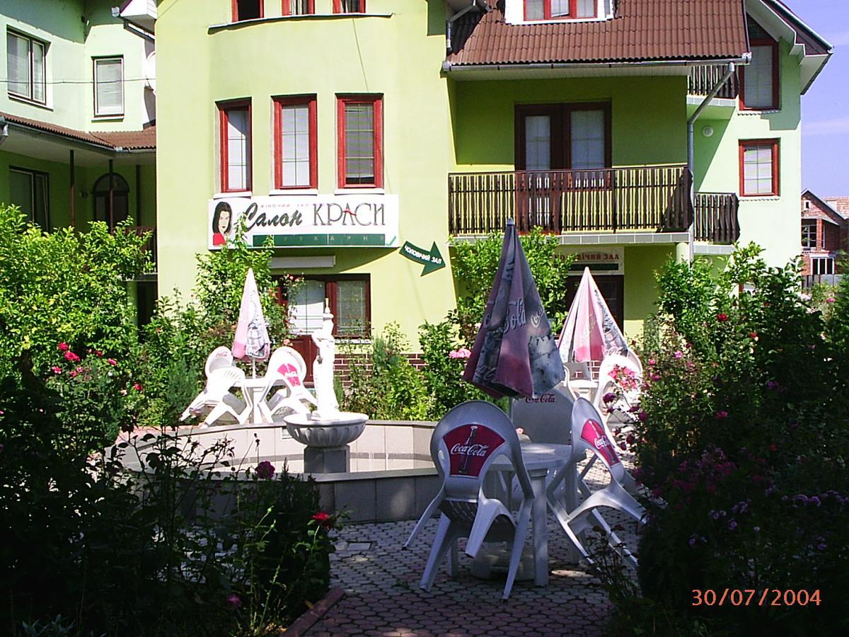 Hotel Alfa Irlyava Екстериор снимка