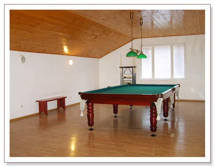 Hotel Alfa Irlyava Екстериор снимка