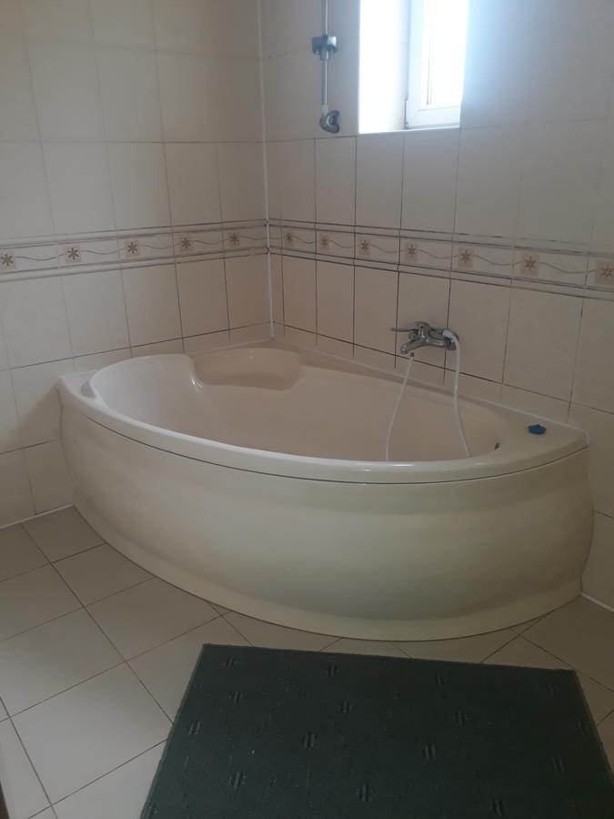 Hotel Alfa Irlyava Екстериор снимка